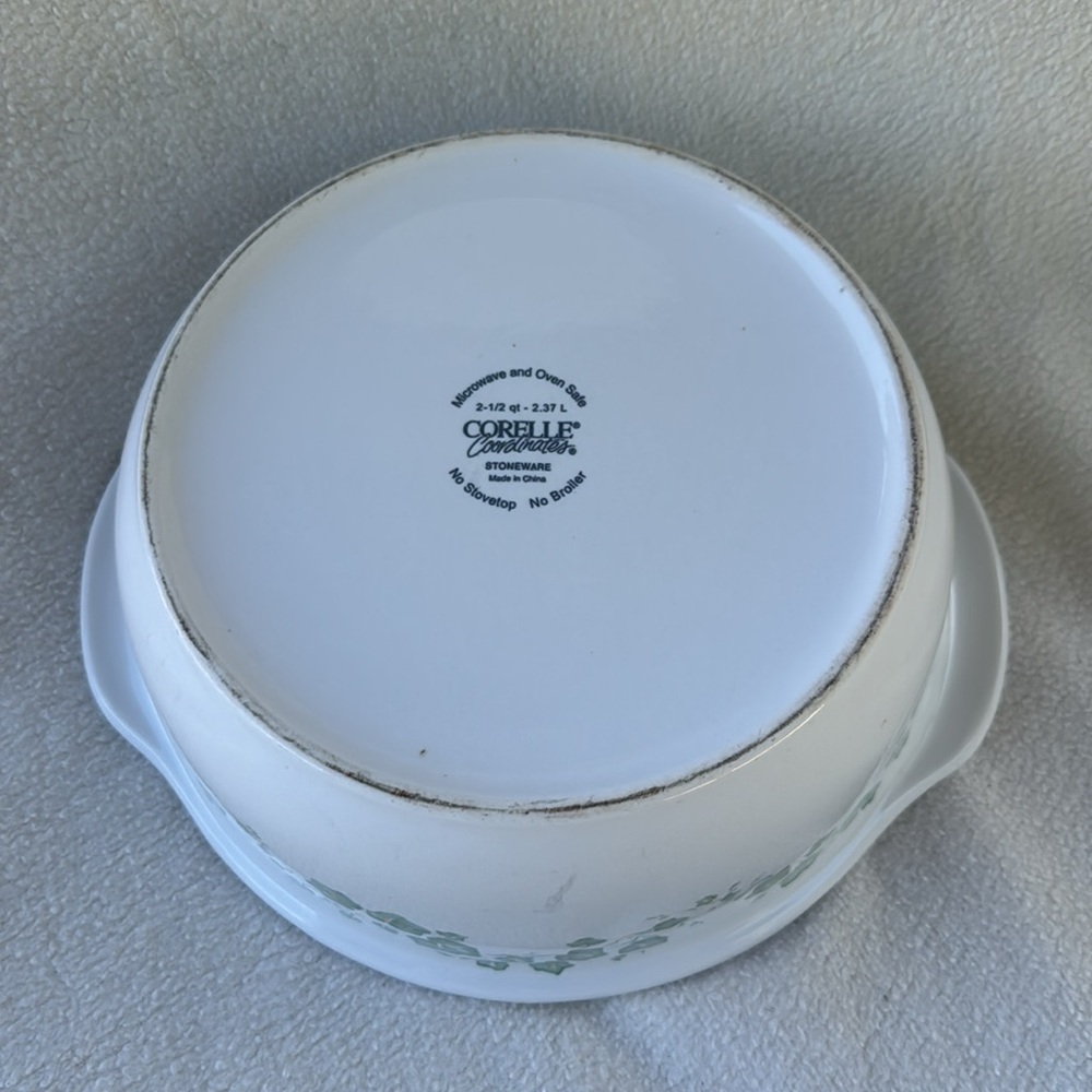 Corelle Coordinates Stoneware Callaway Ivy 1.5-quart baking/serving dish - Picture 6 of 7